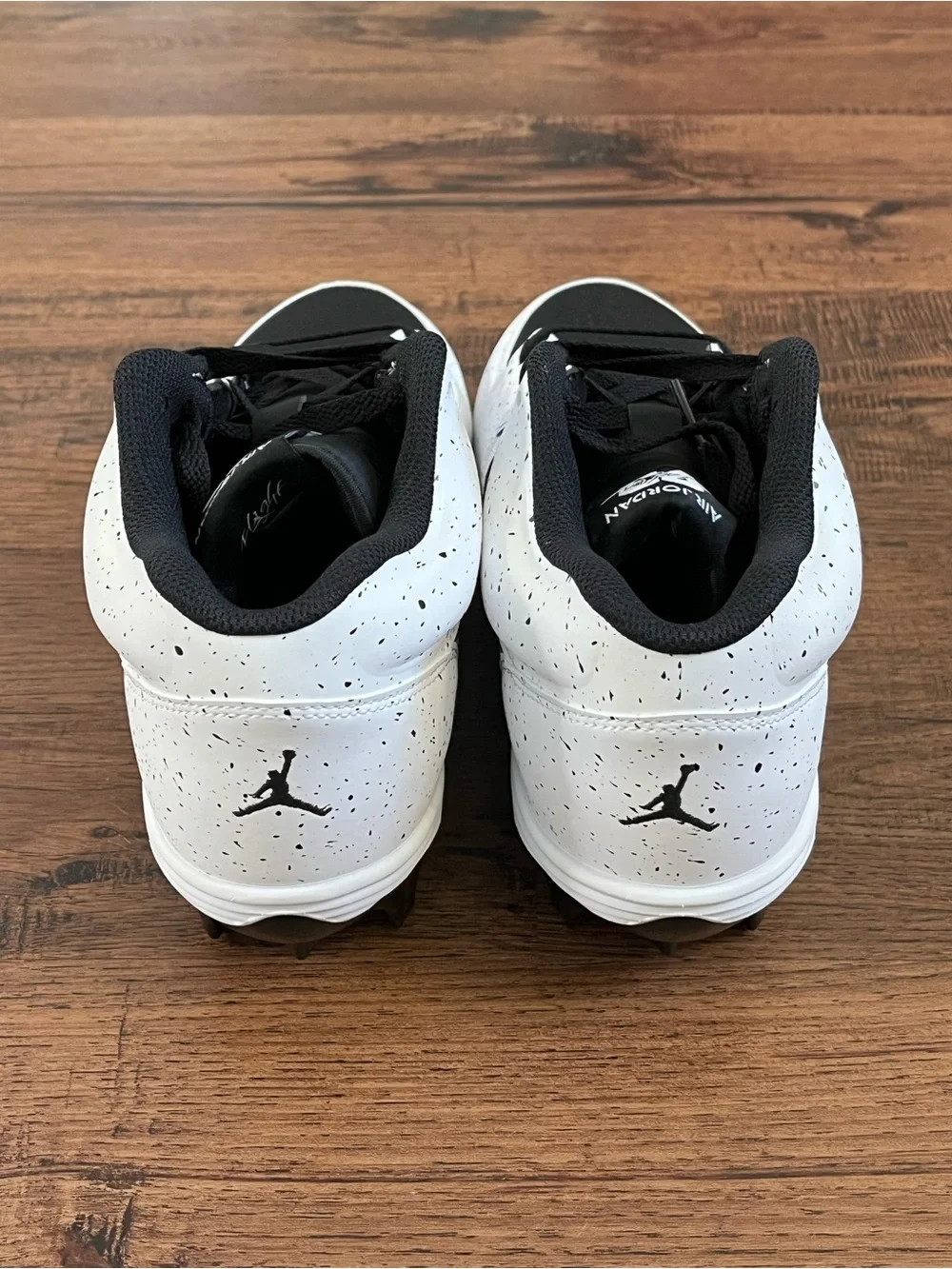 Jordan Stadium 90 Cleat ‘White Black’ (size mens 9.5)